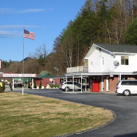 Regal Inn Clayton Esterno foto